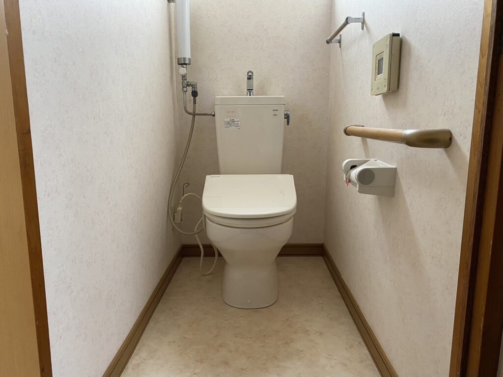 Yoichi Town Rental Toilet